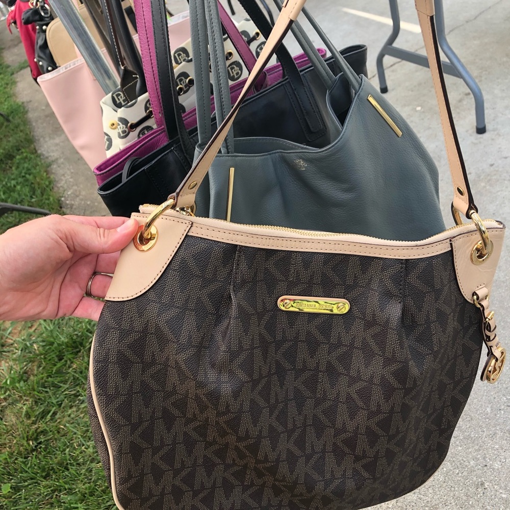 Michael Kors purse